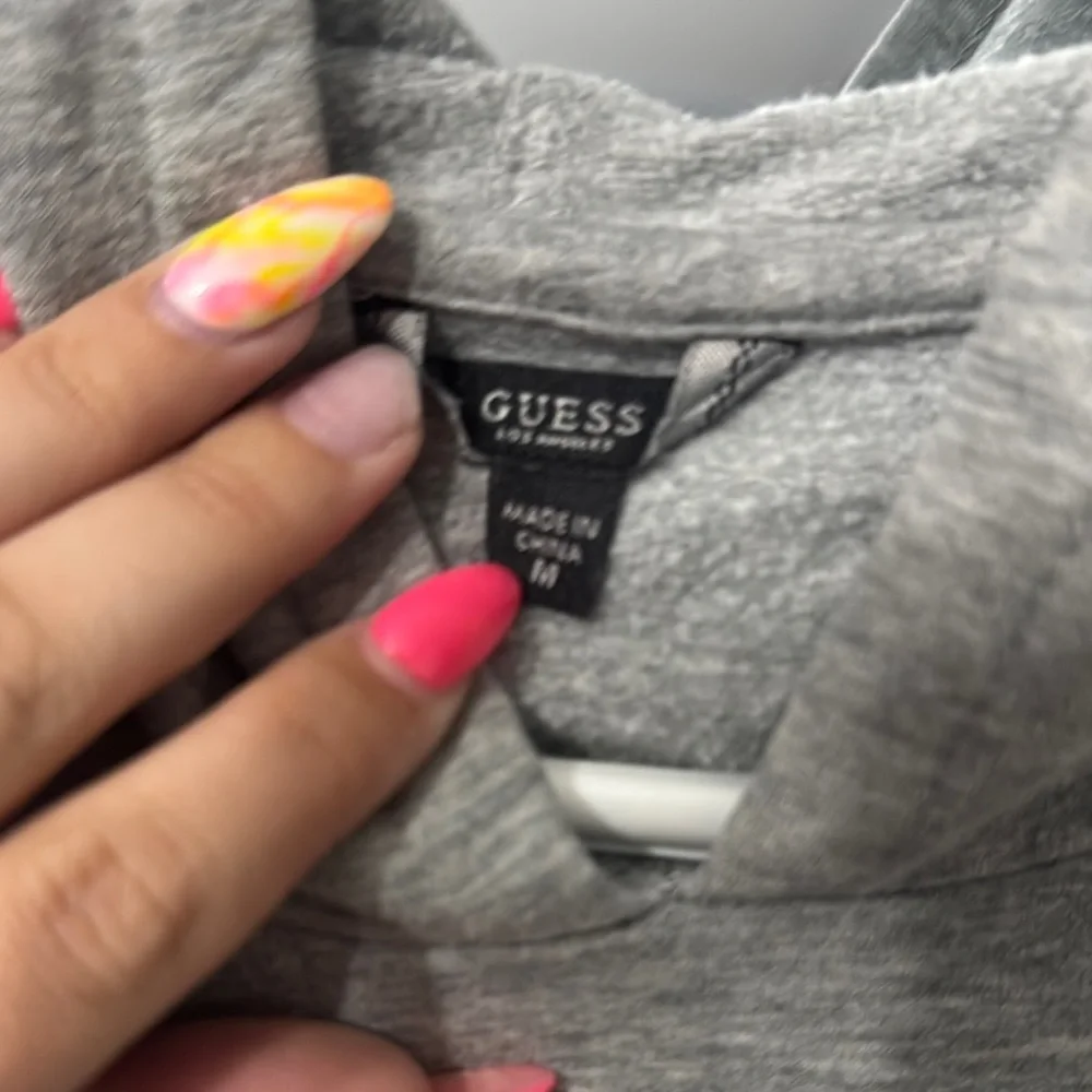 Guess Light Gray Drawstring Hoodie Sweater - Picture 3 of 3